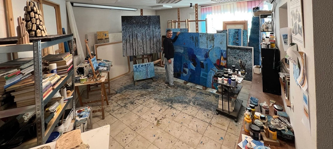 Modri pinot Out of the blue